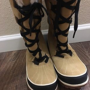 Sorel snow boots